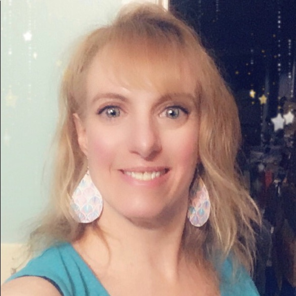 Meet your Posher, Karen